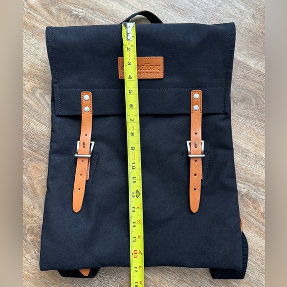 Indian Motorcycle Scout Bobber Canvas Leather Backpack - Picture 4 of 6